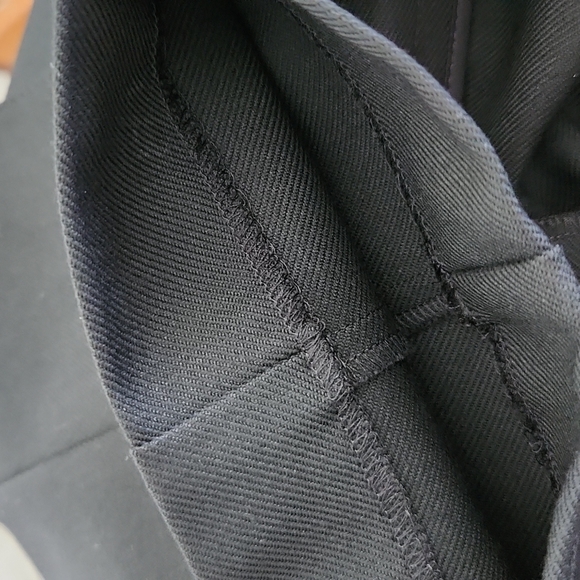 Maje NWT Black Trousers Size Medium - Picture 8 of 8